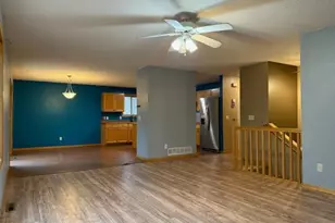 13959 Grand Oaks Dr, Baxter, MN 56425 - Photo 10