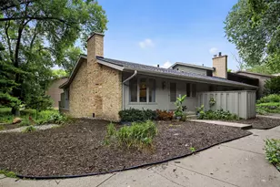 44 Walden St, Burnsville, MN 55337 - Photo 4