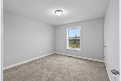 7450 Ridge Creek Trail, Shakopee, MN 55379 - Photo 32