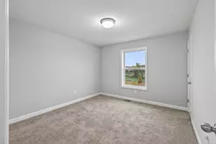 7450 Ridge Creek Trl, Shakopee, MN 55379 - Photo 32