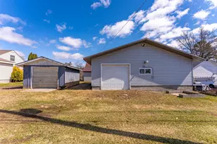 25 4th Ave, Soudan, MN 55782 - Photo 4
