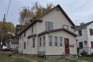 256 2nd Ave S, South Saint Paul, MN 55075 - Photo 1