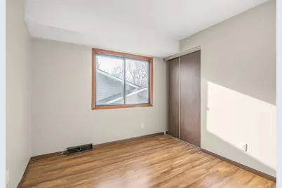 5331 70th Circle N, Brooklyn Center, MN 55429 - Photo 8