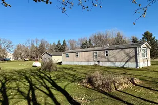 315 Keller St, Sedan, MN 56334 - Photo 26