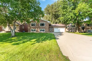 505 Northern Ave, Fergus Falls, MN 56537 - Photo 2