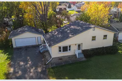 1339 19th Street W, Hastings, MN 55033 - Photo 1