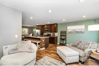 695 Eagle Court, Lino Lakes, MN 55014 - Photo 10