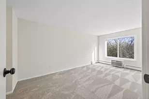 181 Little Canada Rd E, Little Canada, MN 55117 - Photo 10