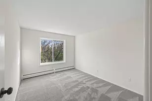 181 Little Canada Rd E, Little Canada, MN 55117 - Photo 14