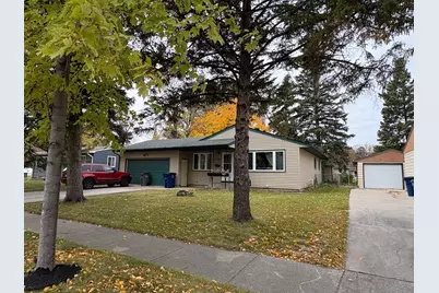 1515 19 1/2 Street S, Moorhead, MN 56560 - Photo 1