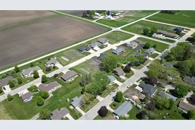 406 Vangsness Street, Adams, MN 55909 - Photo 8