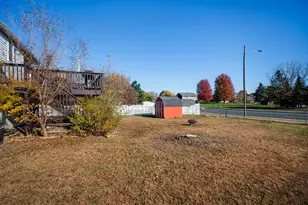 348 Columbine Ln, Shakopee, MN 55379 - Photo 40