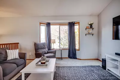 348 Columbine Lane, Shakopee, MN 55379 - Photo 12