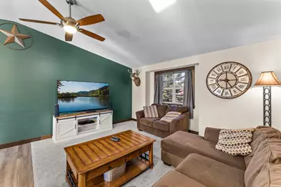 905 Bellaire Boulevard NW, Isanti, MN 55040 - Photo 16