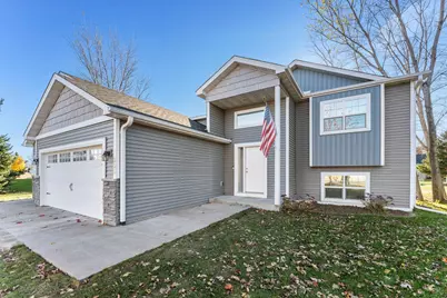 905 Bellaire Boulevard NW, Isanti, MN 55040 - Photo 10