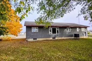 117 Memorial Dr NW, Hoffman, MN 56339 - Photo 8