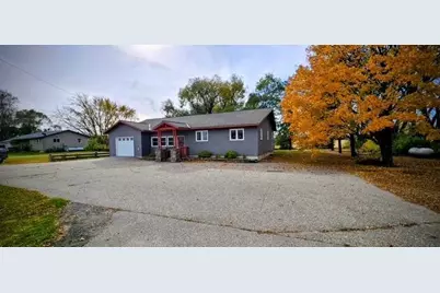 117 Memorial Drive NW, Hoffman, MN 56339 - Photo 4