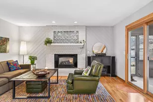 6946 Autumn Terrace, Eden Prairie, MN 55346 - Photo 10