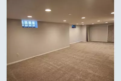 902 Clausen Avenue, Albert Lea, MN 56007 - Photo 36