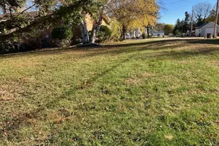 510 Birch Ave N, New Richland, MN 56072 - Photo 4