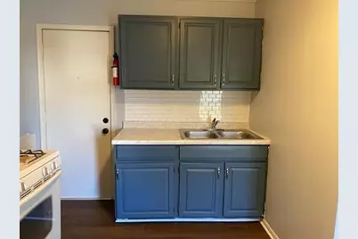 893 Jenks Avenue, Saint Paul, MN 55106 - Photo 10