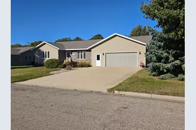 305 Rock River Drive, Edgerton, MN 56128 - Photo 2