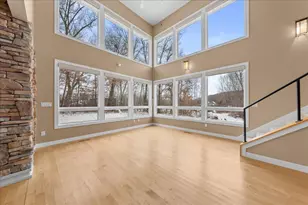 214 Madison Cir, Hudson, WI 54016 - Photo 2