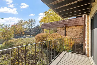 205 Barry Avenue S #114, Wayzata, MN 55391 - Photo 18