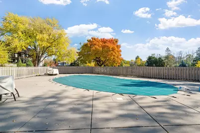 205 Barry Avenue S #114, Wayzata, MN 55391 - Photo 32