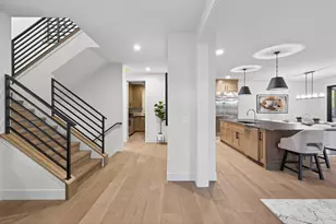 641 Park St E, Wayzata, MN 55391 - Photo 10