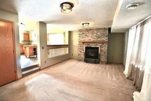 1017 Larch St, Farmington, MN 55024 - Photo 8