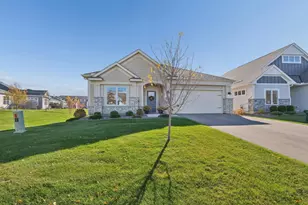 6737 Bellflower Dr, Excelsior, MN 55331 - Photo 22