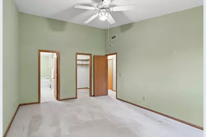 801 Southcross Drive E, Burnsville, MN 55306 - Photo 14