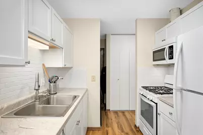 4101 Parklawn Avenue #121, Edina, MN 55435 - Photo 14