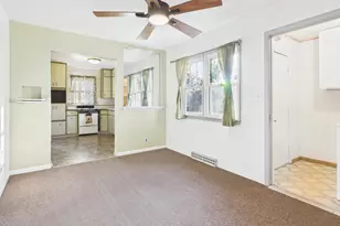 1112 Kenwood St, Alexandria, MN 56308 - Photo 6