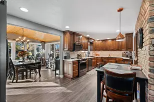 957 Miles Dr, Worthington, MN 56187 - Photo 14