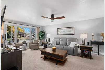 957 Miles Drive, Worthington, MN 56187 - Photo 10