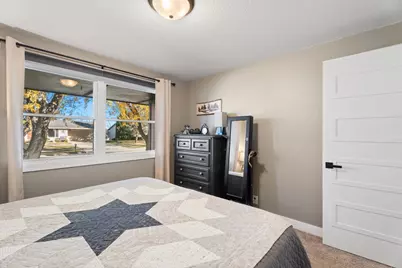 957 Miles Drive, Worthington, MN 56187 - Photo 24