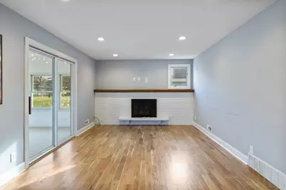 9609 Vincent Avenue S, Bloomington, MN 55431 - Photo 22