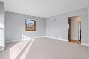 9609 Vincent Ave S, Bloomington, MN 55431 - Photo 12