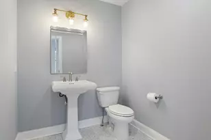 9609 Vincent Ave S, Bloomington, MN 55431 - Photo 14