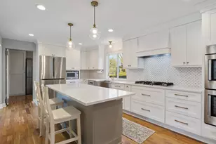 9609 Vincent Ave S, Bloomington, MN 55431 - Photo 16