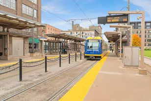 214 4th St E, Saint Paul, MN 55101 - Photo 18