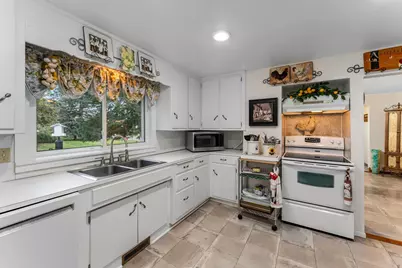 900 3rd Street W, Hastings, MN 55033 - Photo 14