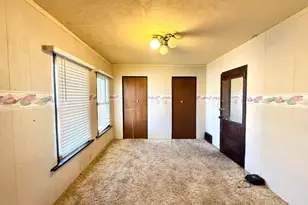 1308 East Ave, Worthington, MN 56187 - Photo 6