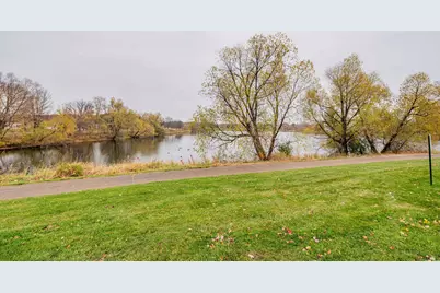 11394 Eldorado Street NE #E, Blaine, MN 55449 - Photo 8