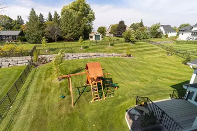 4565 Garland Lane N, Plymouth, MN 55446 - Photo 32