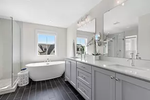 4565 Garland Ln N, Plymouth, MN 55446 - Photo 14