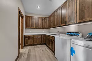 522 1st St SE, Saint Stephen, MN 56375 - Photo 28