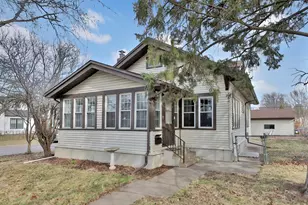 2019 Cottage Ave E, Saint Paul, MN 55119 - Photo 2